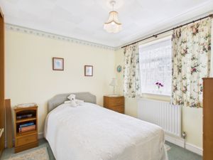 Bedroom- click for photo gallery